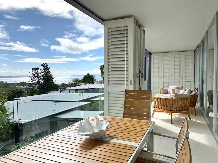 Deluxe Noosa Penthouse With 5-Star Views Apartment